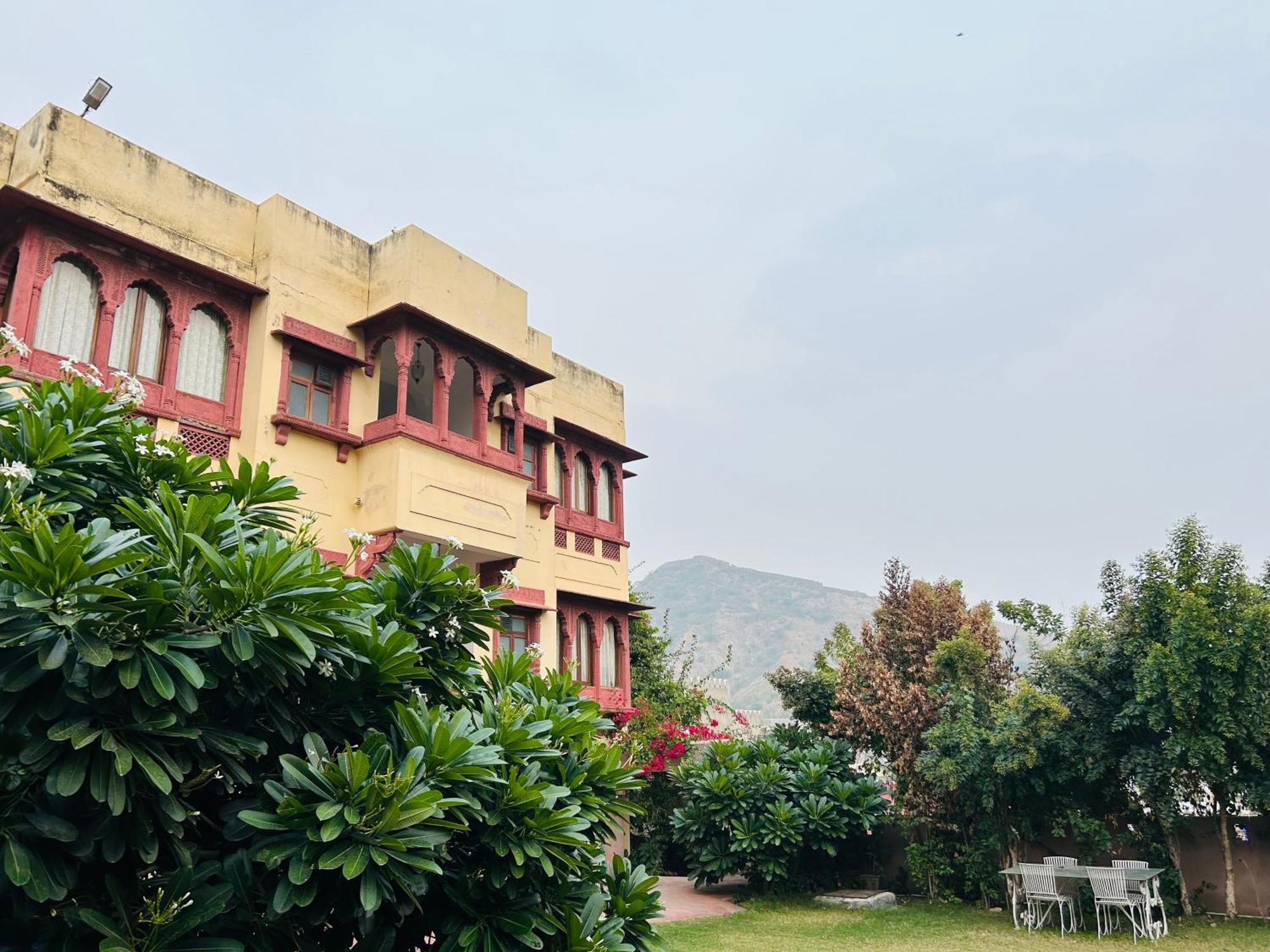 Adhbhut Hotel Divisione di Divisione di Jaipur Esterno foto