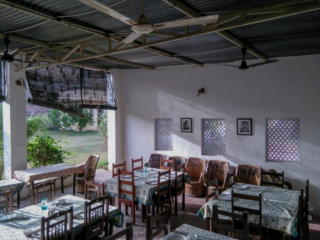 Adhbhut Hotel Divisione di Divisione di Jaipur Esterno foto