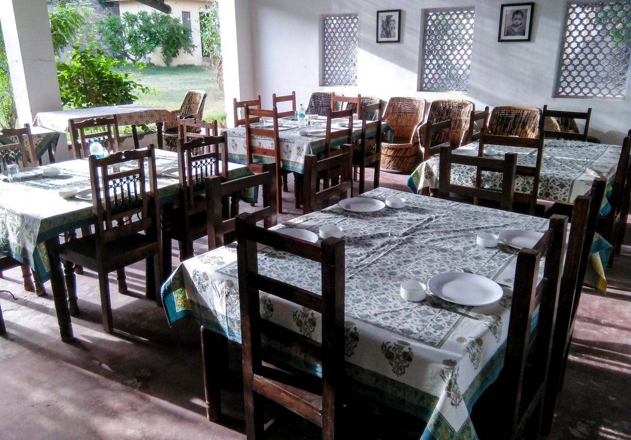 Adhbhut Hotel Divisione di Divisione di Jaipur Esterno foto
